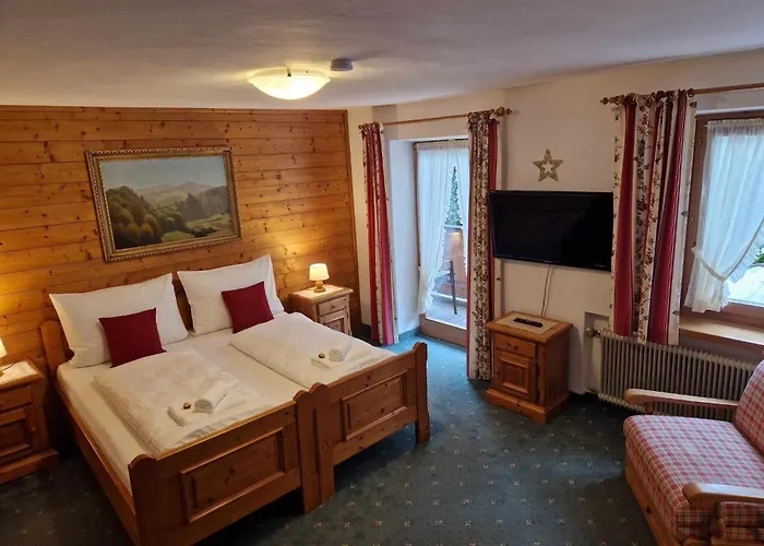 Alpenrose Bed & Breakfast 3*